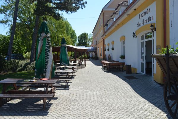 Na Statku (Nepřevázka)